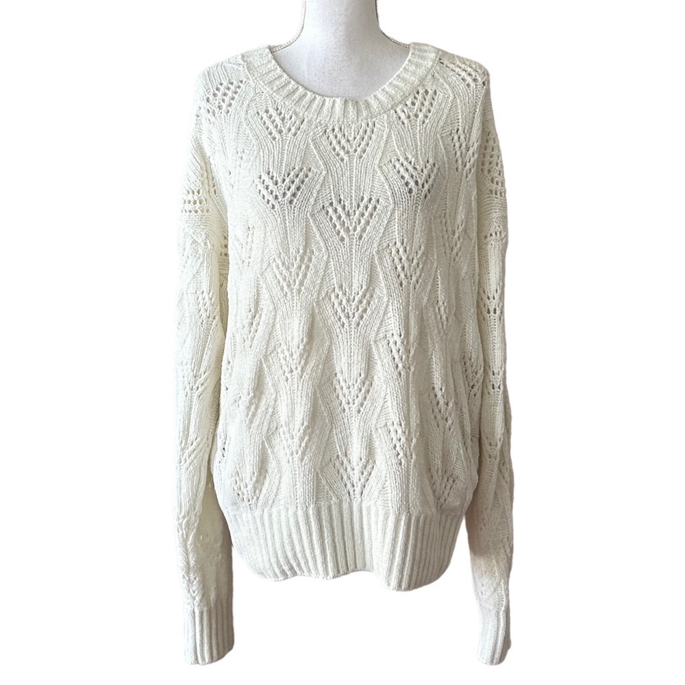 BCBG Max Azria Crewneck Chenille Long Sleeve Sweater Women SZ Large‎ Ivory Fall